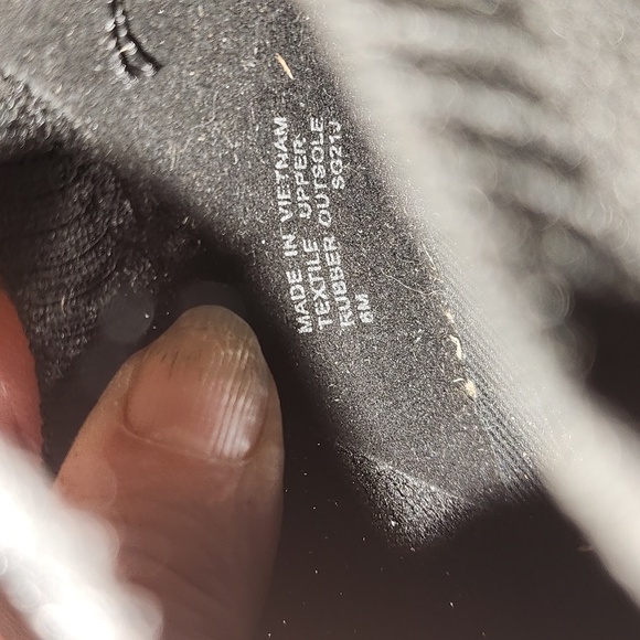 Michael Kors Bodie Metallic Logo Knit Slip-On Trainer sz 6m - Picture 8 of 8